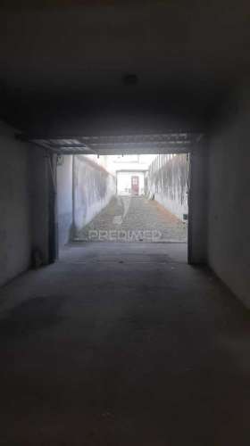 Oportunidade imperdível no coração de setúbal! »» garagem ampla com 27,90m², equipada com eletricidade e água.