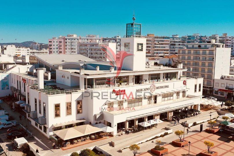 Faro - moderno  t2 com garagem no coração da cidade