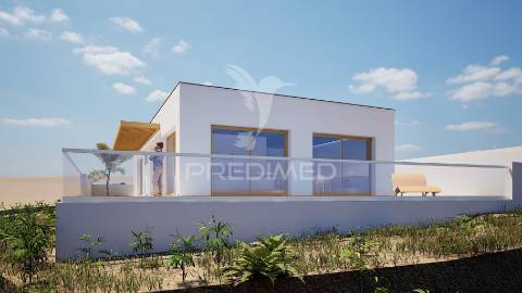 Moradia térrea t2 com piscina no porto santo