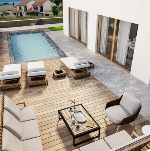 Moradia térrea t2 com piscina no porto santo