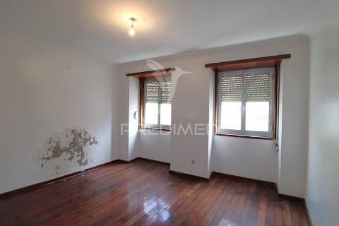 T2+1  duplex com terraço no bonfim