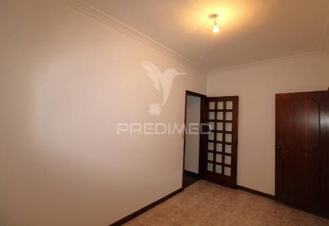 T2+1  duplex com terraço no bonfim