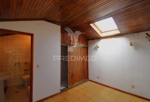 T2+1  duplex com terraço no bonfim