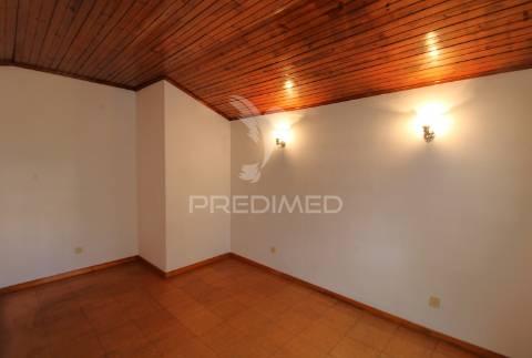 T2+1  duplex com terraço no bonfim