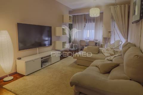 Apartamento t2 || lisboa marvila