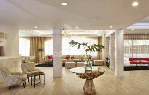 Apartamento t0 com terraço e vista piscina – luna club oceano, albufeira