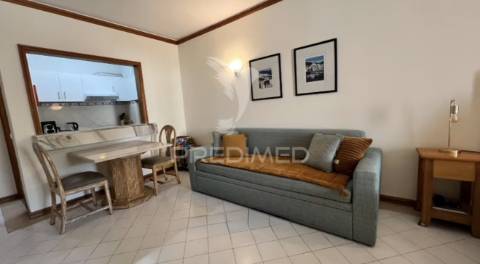 Apartamento t0 com terraço e vista piscina – luna club oceano, albufeira