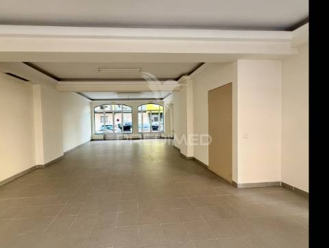 Loja para arrendamento