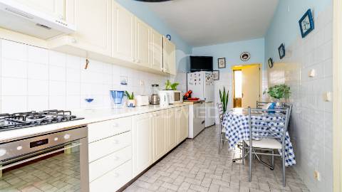 Moradia t3  freguesia de santa maria maior funchal