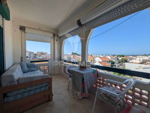 Apartamento t1 em manta rota com vista mar, perto da praia