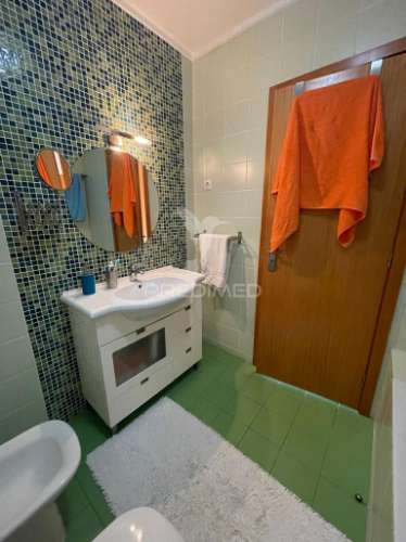 Penthouse duplex t1+1 no centro histórico praia do furadouro – vista mar