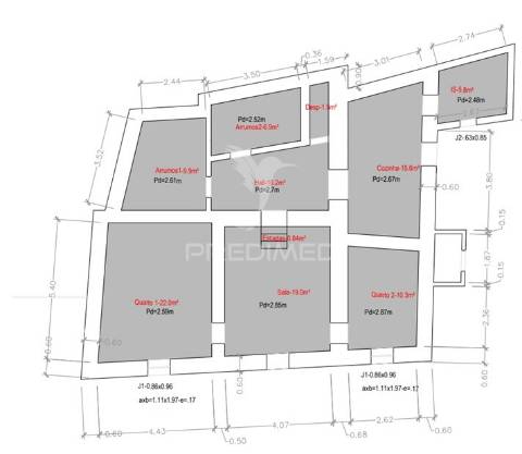 Moradia com 4 quartos e quintal em garvão