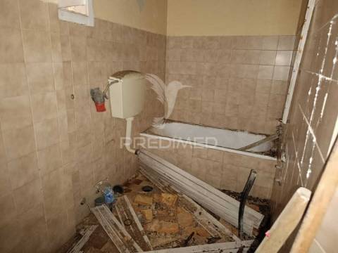 Invista no coração de estremoz — alentejo, portugal!