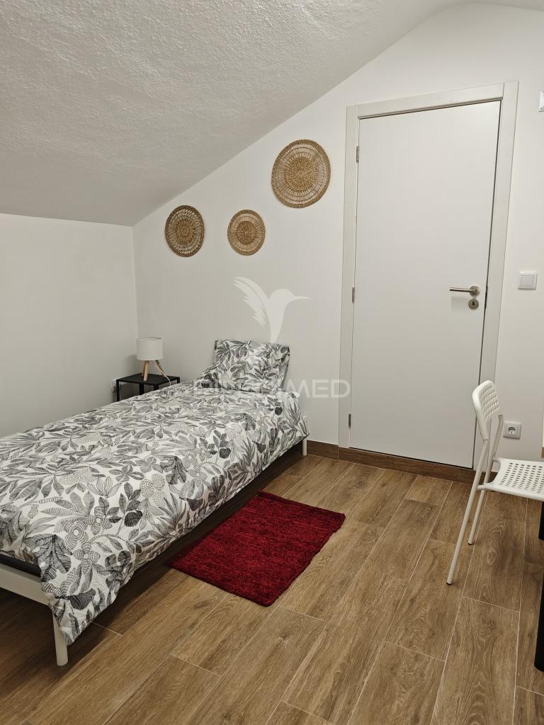 Quartos para arrendamento – centro de portalegre (junto ao castelo)