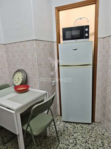 Quartos para arrendamento – centro de portalegre (junto ao castelo)