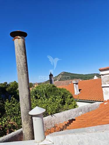 Quartos para arrendamento – centro de portalegre (junto ao castelo)