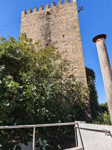 Quartos para arrendamento – centro de portalegre (junto ao castelo)