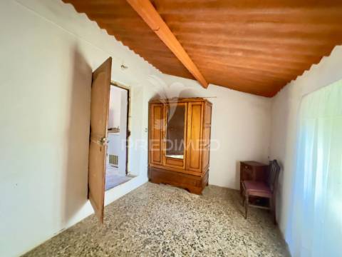 Monte alentejano para recuperar com 6ha