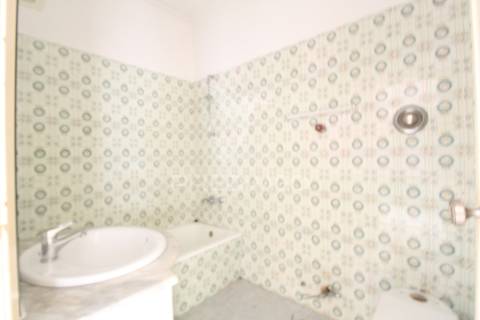 Apartamento t2 em oeiras - renovado