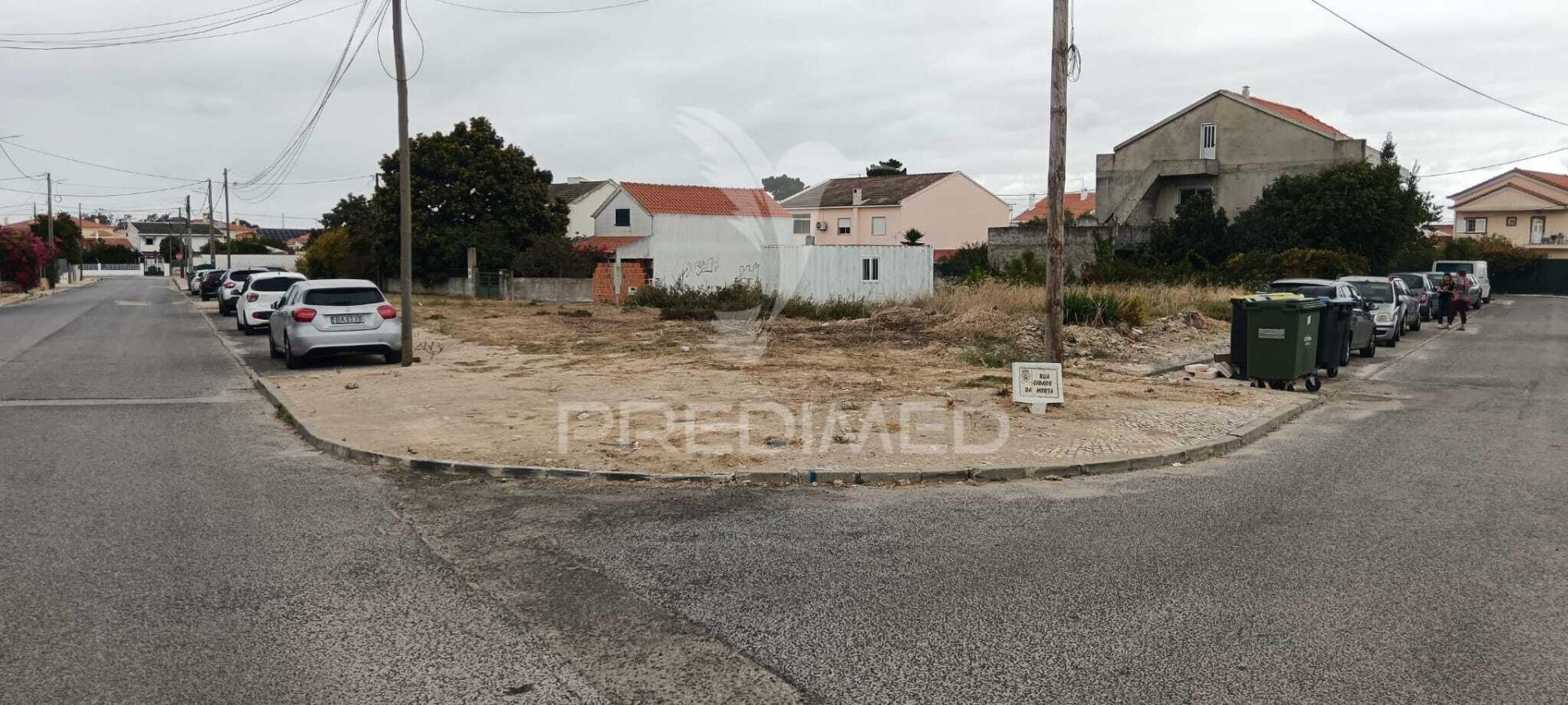 Terreno com projeto aprovado