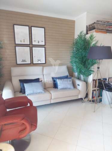 Vilamoura - apartamento com piscina e 2 lugares de estacionamento