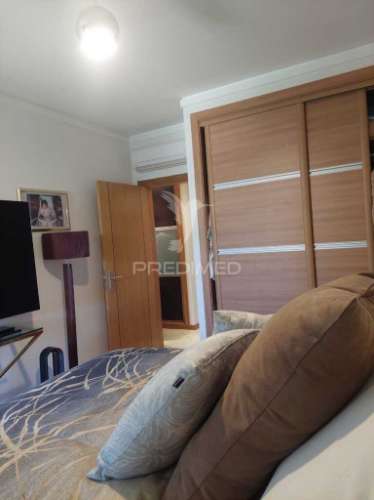 Vilamoura - apartamento com piscina e 2 lugares de estacionamento