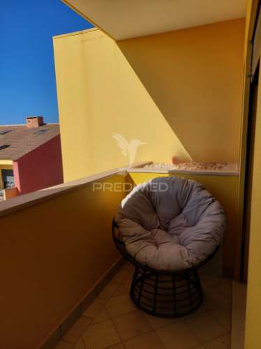 Vilamoura - apartamento com piscina e 2 lugares de estacionamento