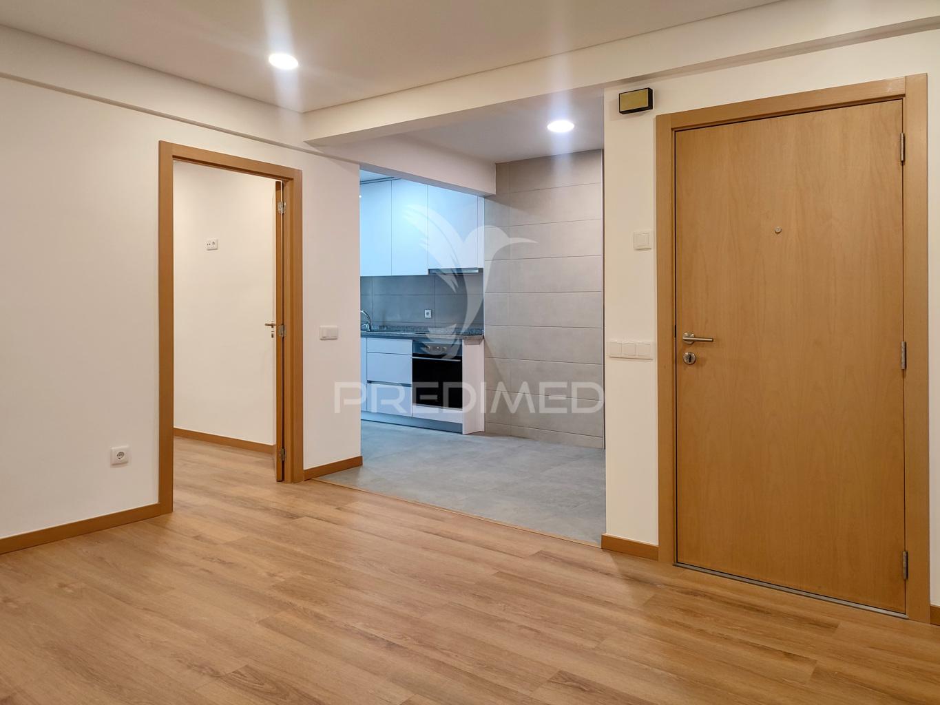 Apartamento t3 junto à câmara de gaia - arrendamento