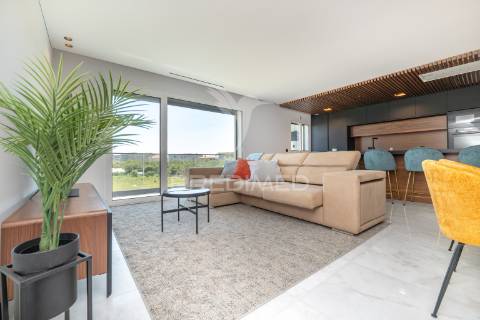 Apartamento t3 duplex com piscina - vista mar (apúlia)