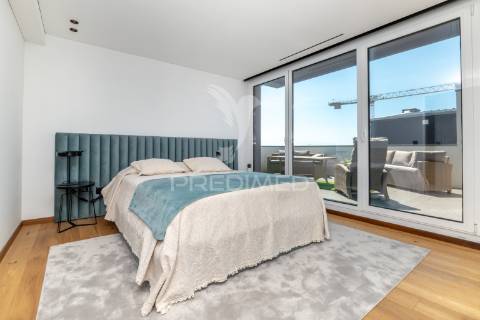 Apartamento t3 duplex com piscina - vista mar (apúlia)