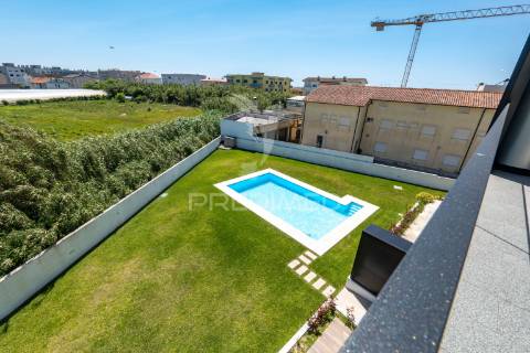 Apartamento t3 duplex com piscina - vista mar (apúlia)