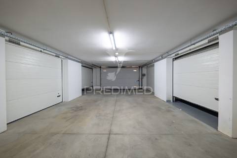 Apartamento t3 duplex com piscina - vista mar (apúlia)