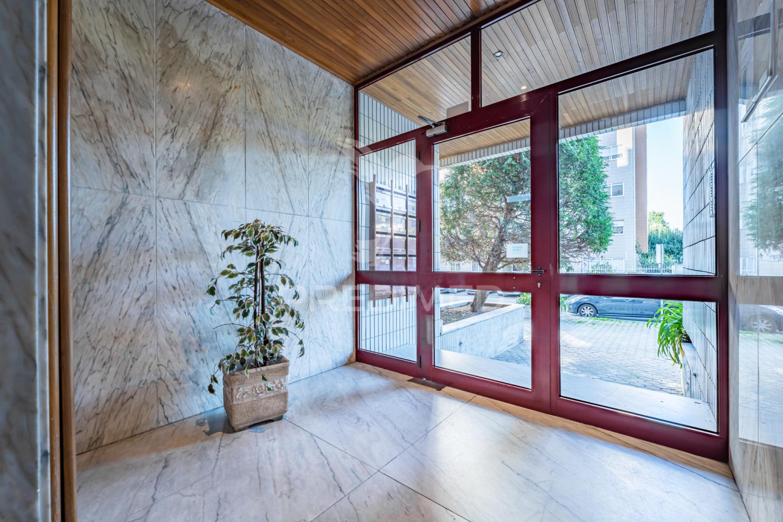 T3  em vilar do paraiso