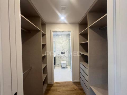 Moradia t3 contemporânea com piscina privativa – lagoa de albufeira