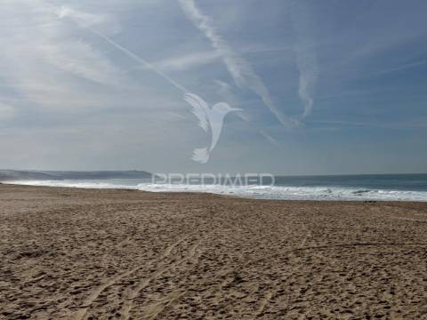 Moradia t3 contemporânea com piscina privativa – lagoa de albufeira