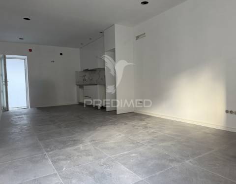 Moradia t2 com garagem em vila moreira – alcanena