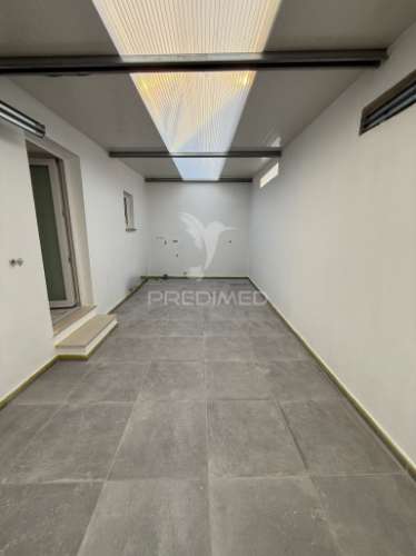 Moradia t2 com garagem em vila moreira – alcanena