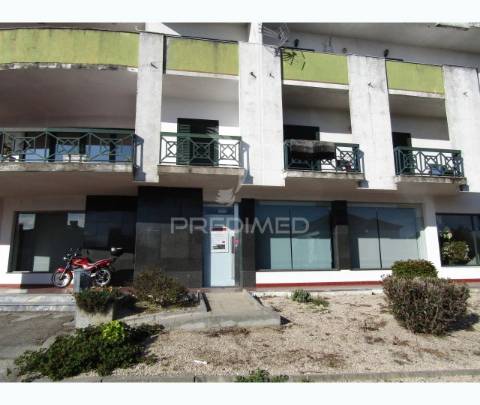 Loja de comercio em carrgal do sal  ,currelos, papizios e sobral