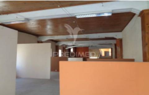 Loja /comercio em santa comba dão , ovoa e vimeiro