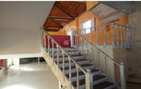 Loja /comercio em santa comba dão , ovoa e vimeiro