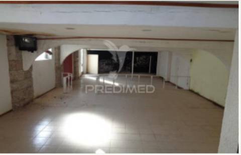 Loja /comercio em santa comba dão , ovoa e vimeiro