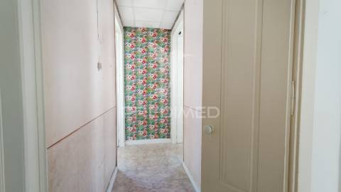 Andar de moradia & sotao t2+2   com 234 m² para recuperar na baixa de olhao