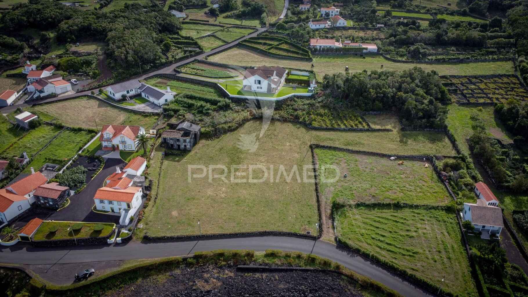 Ruína com projeto aprovado e vista mar – santo amaro, são roque do pico