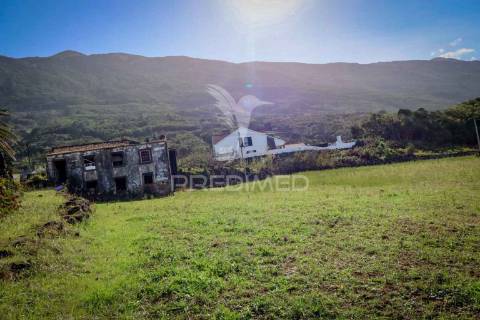 Ruína com projeto aprovado e vista mar – santo amaro, são roque do pico