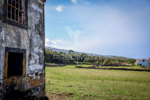 Ruína com projeto aprovado e vista mar – santo amaro, são roque do pico