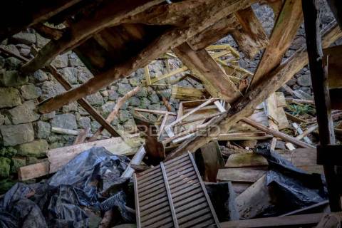 Ruína com projeto aprovado e vista mar – santo amaro, são roque do pico