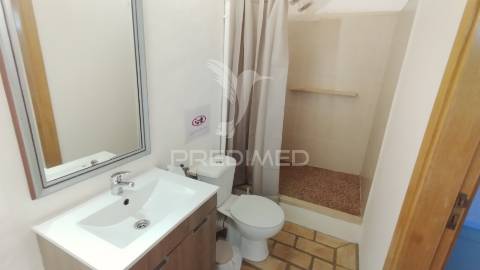 Casa de campo com t3 + t2 + mobilom