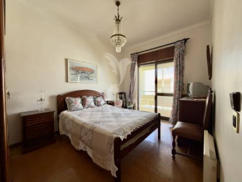 Moradia t4 entre a charneca da caparica e a marisol – próxima da praia da fonte da telha