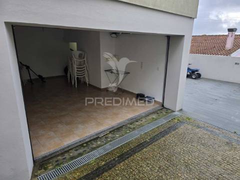 Moradia t3 única em fânzeres