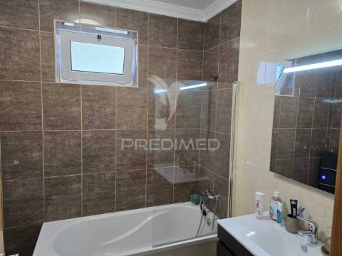 Moradia t3 única em fânzeres